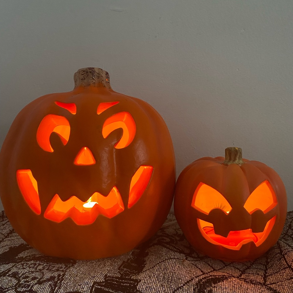 Pumpkin vintage lights